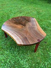 Load image into Gallery viewer, Coffee table