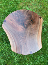 Load image into Gallery viewer, Coffee table